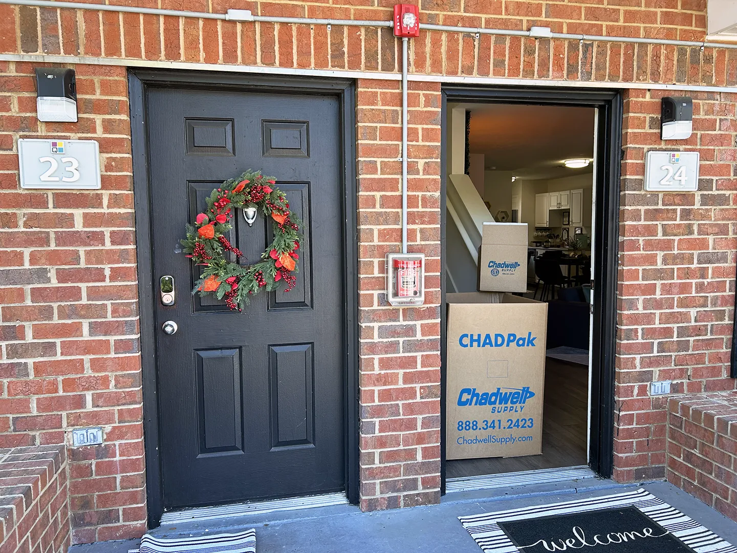 Chadwell Supply team flipping a unit during a winter student housing turn.